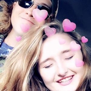 Meet your Posher, Caitlynn